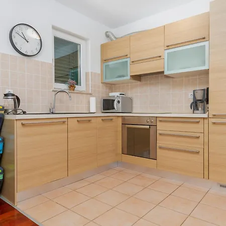 With Parking Space Drasnice, Makarska - 22517 דירה *
